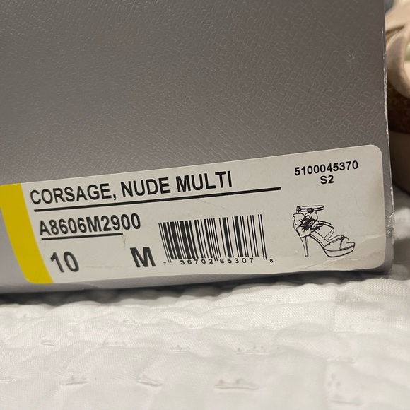 Fergie Footwear. New. Never worn. - Picture 8 of 10